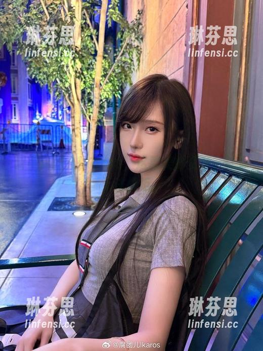 甜美腐团儿Ikaros，这款美脚资源，让你无法抗拒。