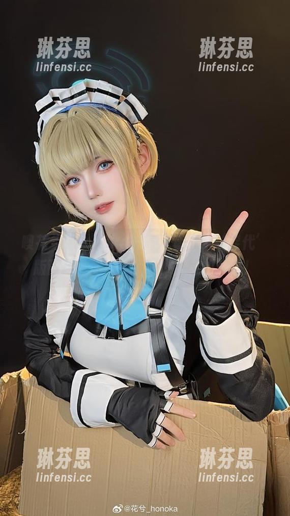 花兮_honoka 噢花兮_honoka的高清套图,‘能代’版画风,冰块少了,少女心却满满!