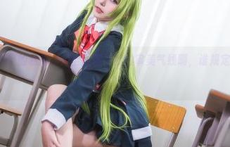 菌烨tako比基尼的私拍，完全颠覆了我的审美气线啊，谁规定的不能大胆点？