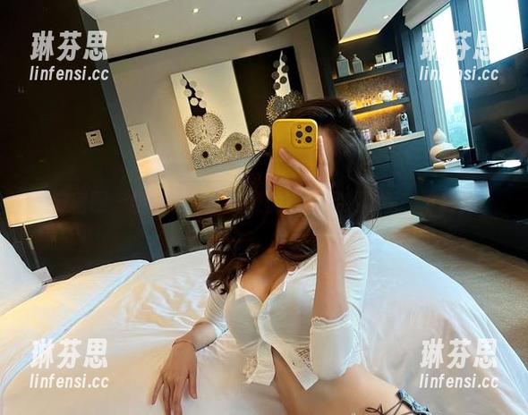 微密圈 - 学妹合集，葛征的眼光果然没错，下载！
