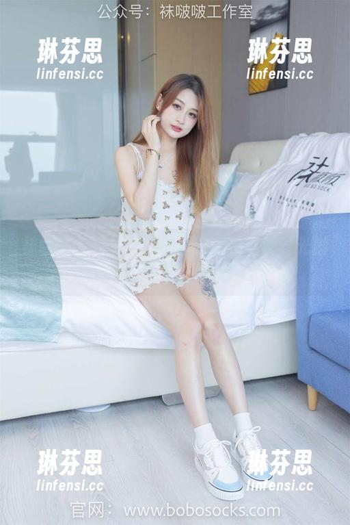 袜啵啵 - 唤醒思绪的小安黑丝资源：光脚不怕鞋子，穿吗！
