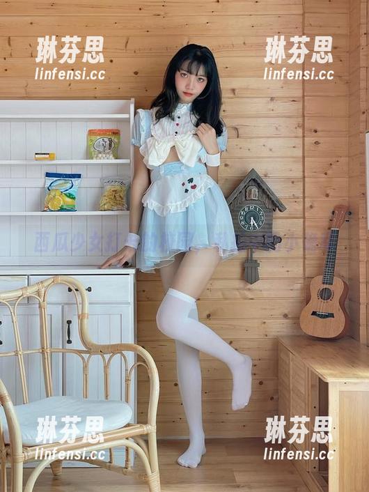 西瓜少女打卡的校园，私拍中的小确幸