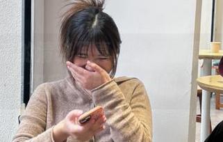 这闪月半的清纯写真，资源倒是挺美好，但我更想说点别的。