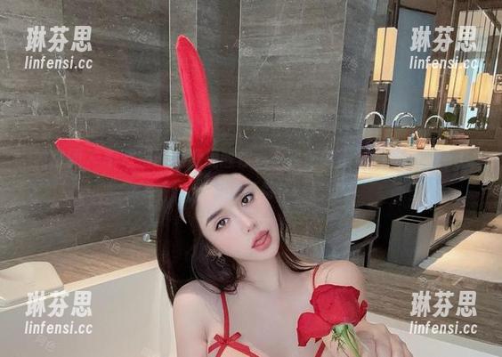 微密圈 - 千万别说我没提醒你——阿色的高清图册，红色丁裤在等待！