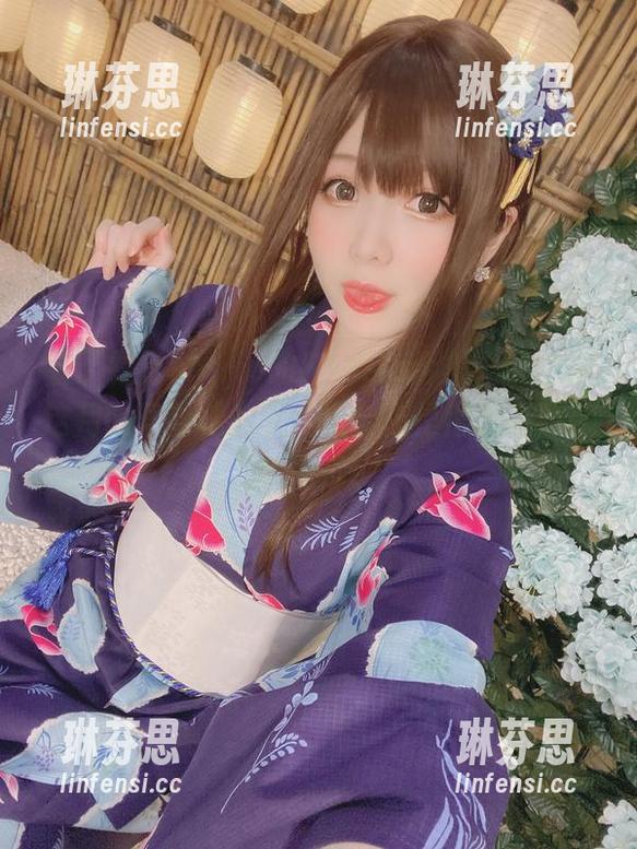 看了霜月shimo的Fantia合集，决定我这月的早餐就省了，资金还是得投入到高清图库！
