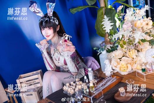 不想说话，只想看露儿大魔王的私房雷电将军图片，光是那气场就够了。